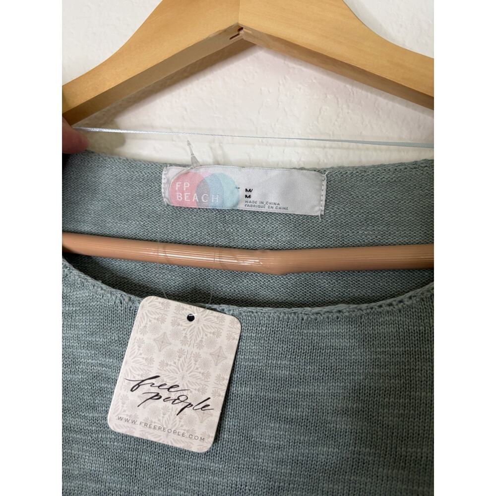 NWT Free People Beach Winnie Blue Sweater Tee Size Medium Effortless Boho Chic - Picture 2 of 5